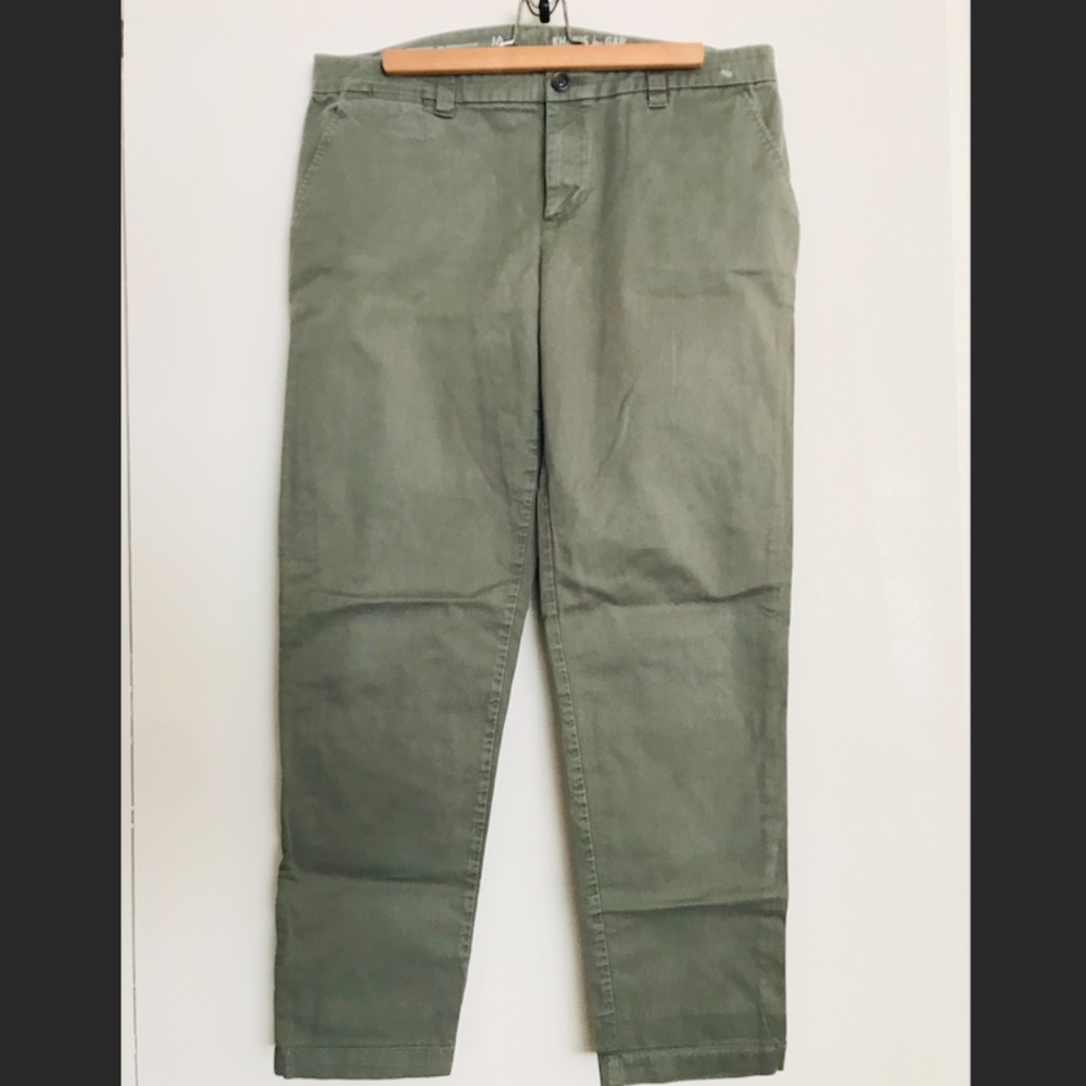 GAP Broken-In Khakis Army Green Straight Leg Chino Pants Size 10 - Picture 2 of 5